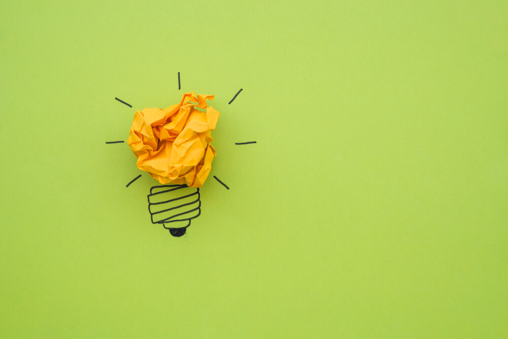 doodle-bulb-with-crumpled-paper-as-light